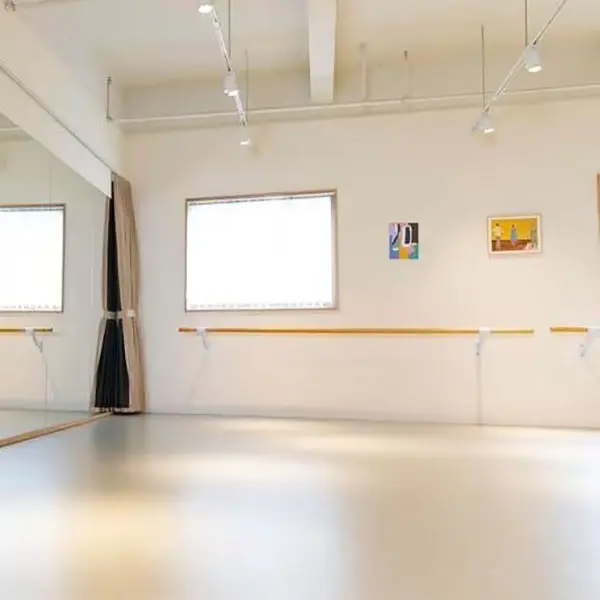 The fourth generation 1.jpg