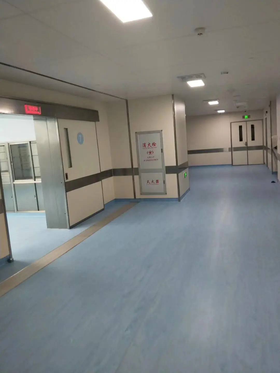 The application of homogeneous PVC vinyl flooring in hospital6.jpg