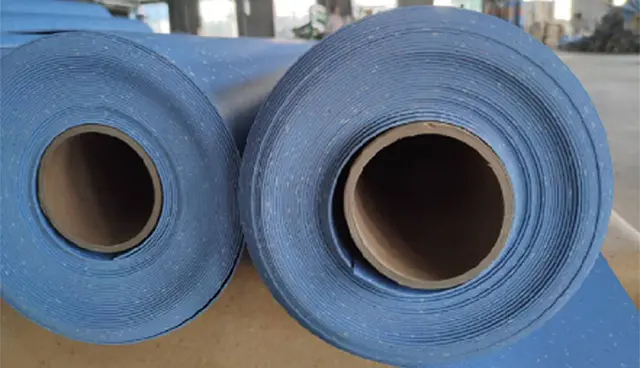 Compacted homogeneous floor covering1