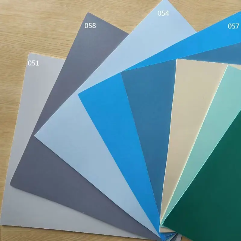 Pure color carbon free permanent anti-static floor roll 1.jpg